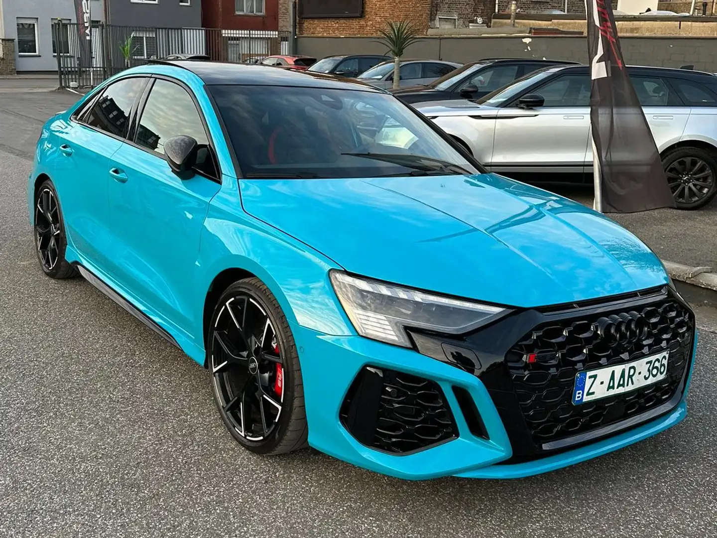 Audi RS3 *Berline*Carbone*1/1 Blue Miami Audi Exclusive* Bleu - 2