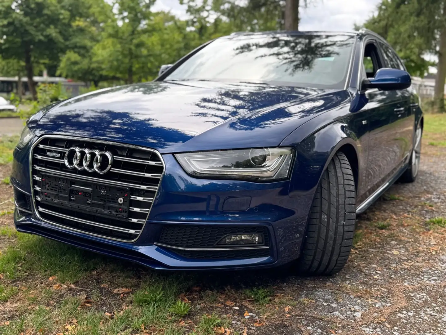 Audi A4 Avant 3,0 TDI Quattro S-Line im Topzustand!! Blu/Azzurro - 2