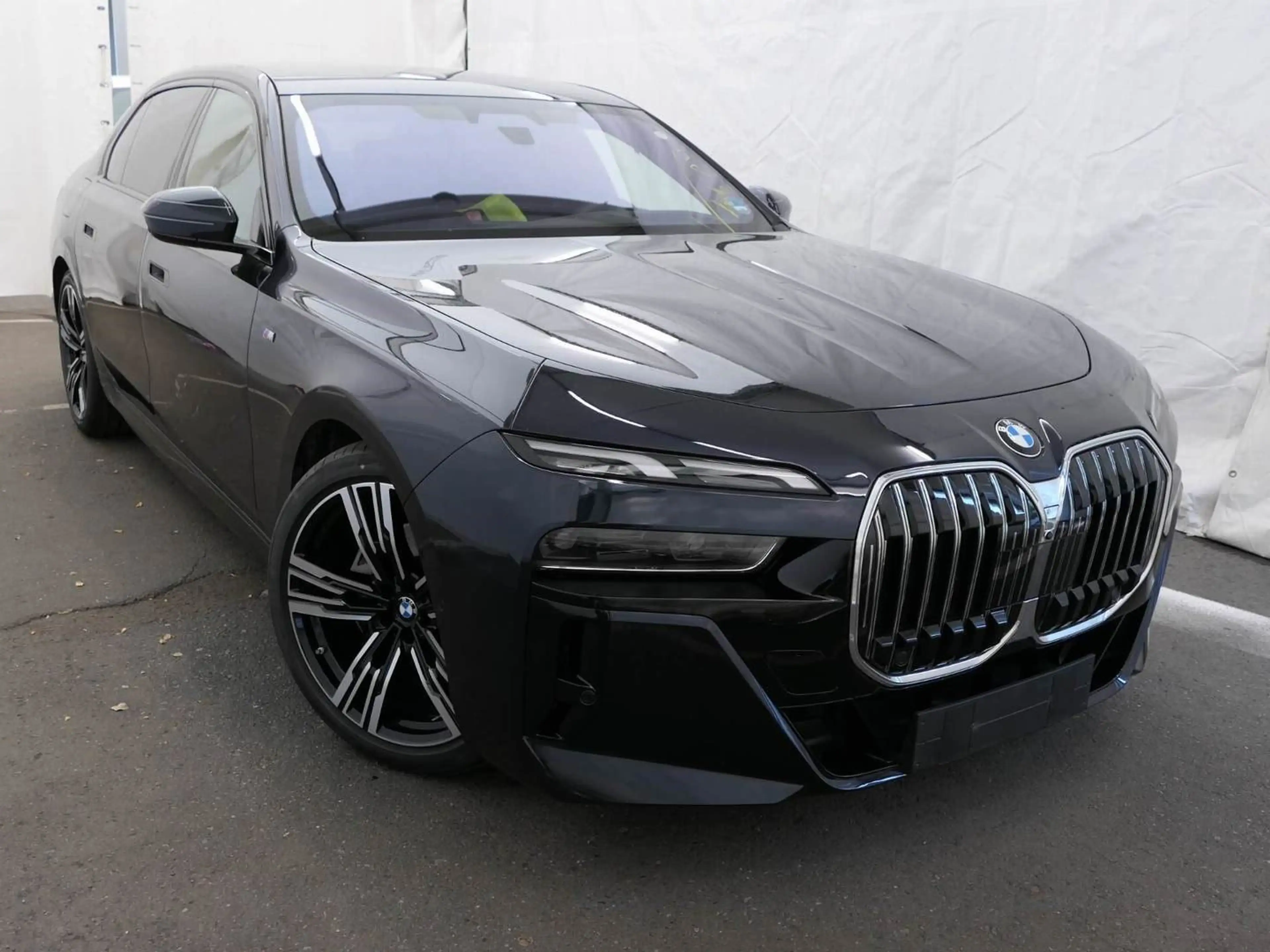 BMW 740 d xDrive Limo M Sport || AHK Pano Stndhzg — photo 12