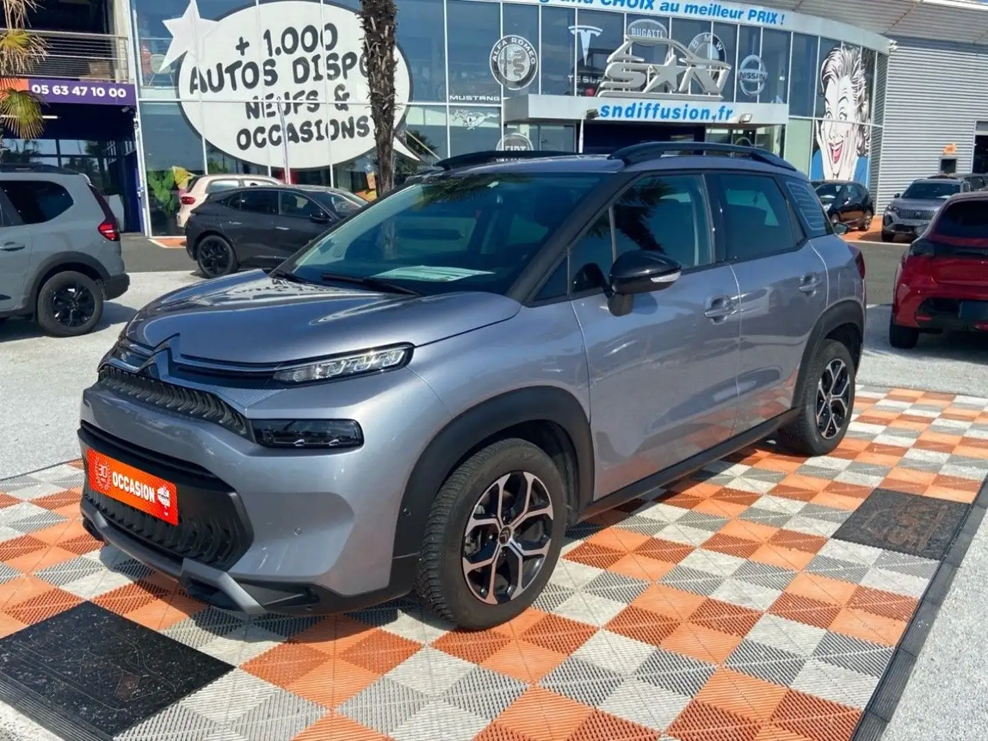 Citroen C3 Aircross NEW BlueHDi 120 EAT6 SHINE GPS Caméra ADML Gris - 1