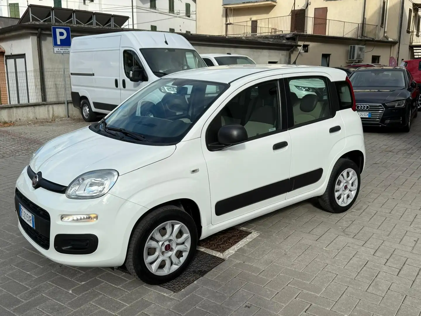 Fiat Panda Panda  0.9 t.air t. natural power Easy 80cv E6 Wit - 2