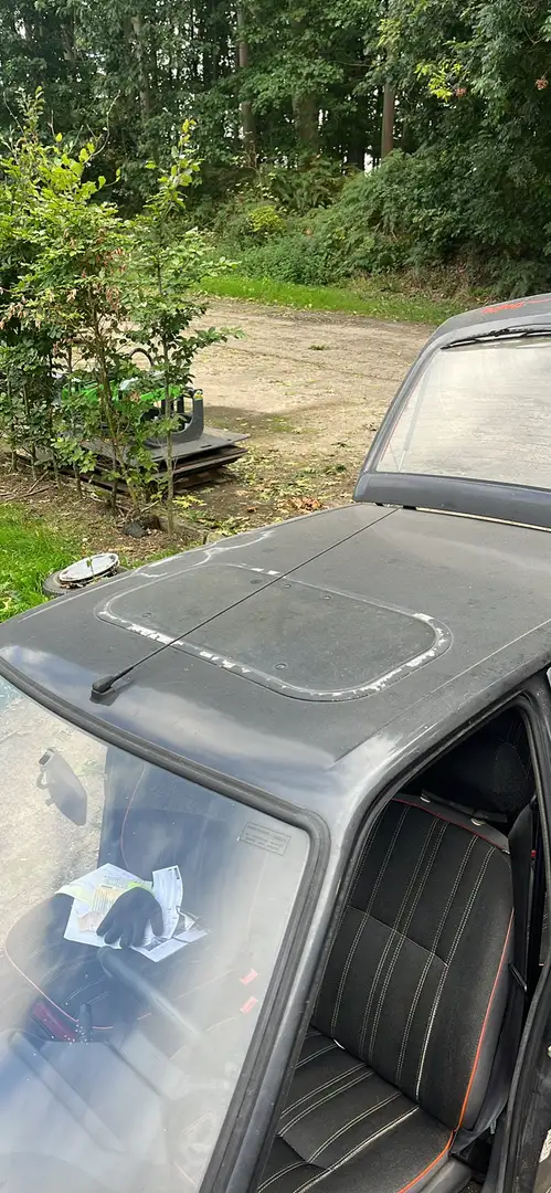 Peugeot 205 sans ct - 2