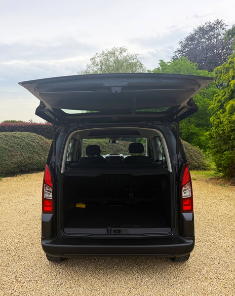 Peugeot Partner Partner Tepee 1.6 HDi 75 CV Multispace 5 PLACES PREMIER PROPRIETAIRE GARANTIE 1 AN AIRCO 117.000 KM !!!! — photo 15