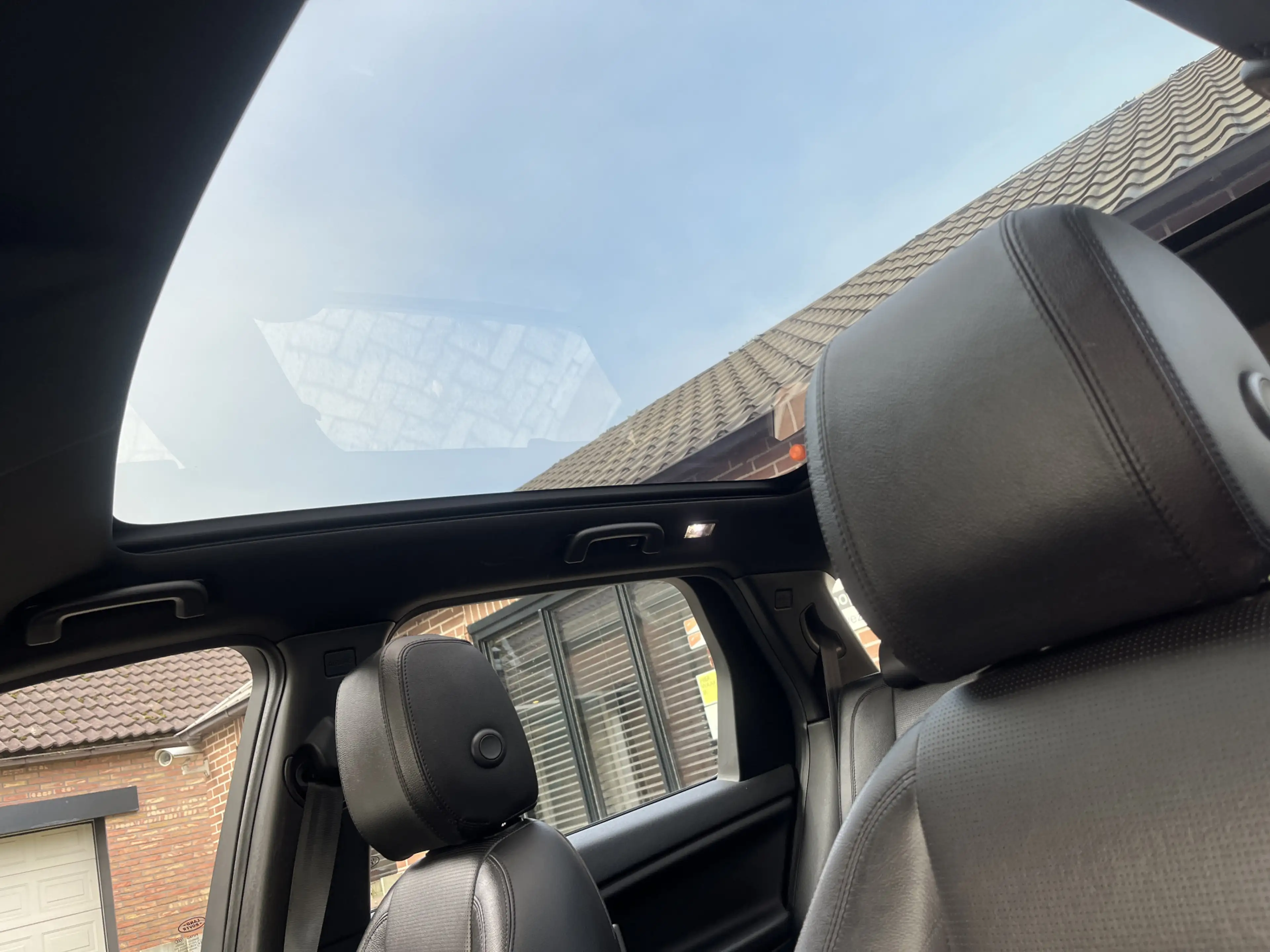 Land Rover Discovery Sport 2.0 TD4 HSE Luxury Panodak Leer — photo 7