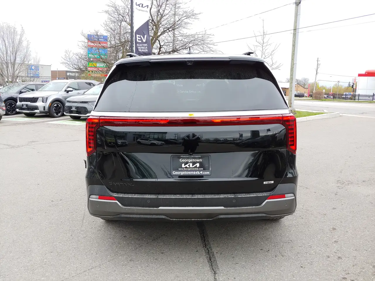 Kia Carnival снимка Kia Carnival