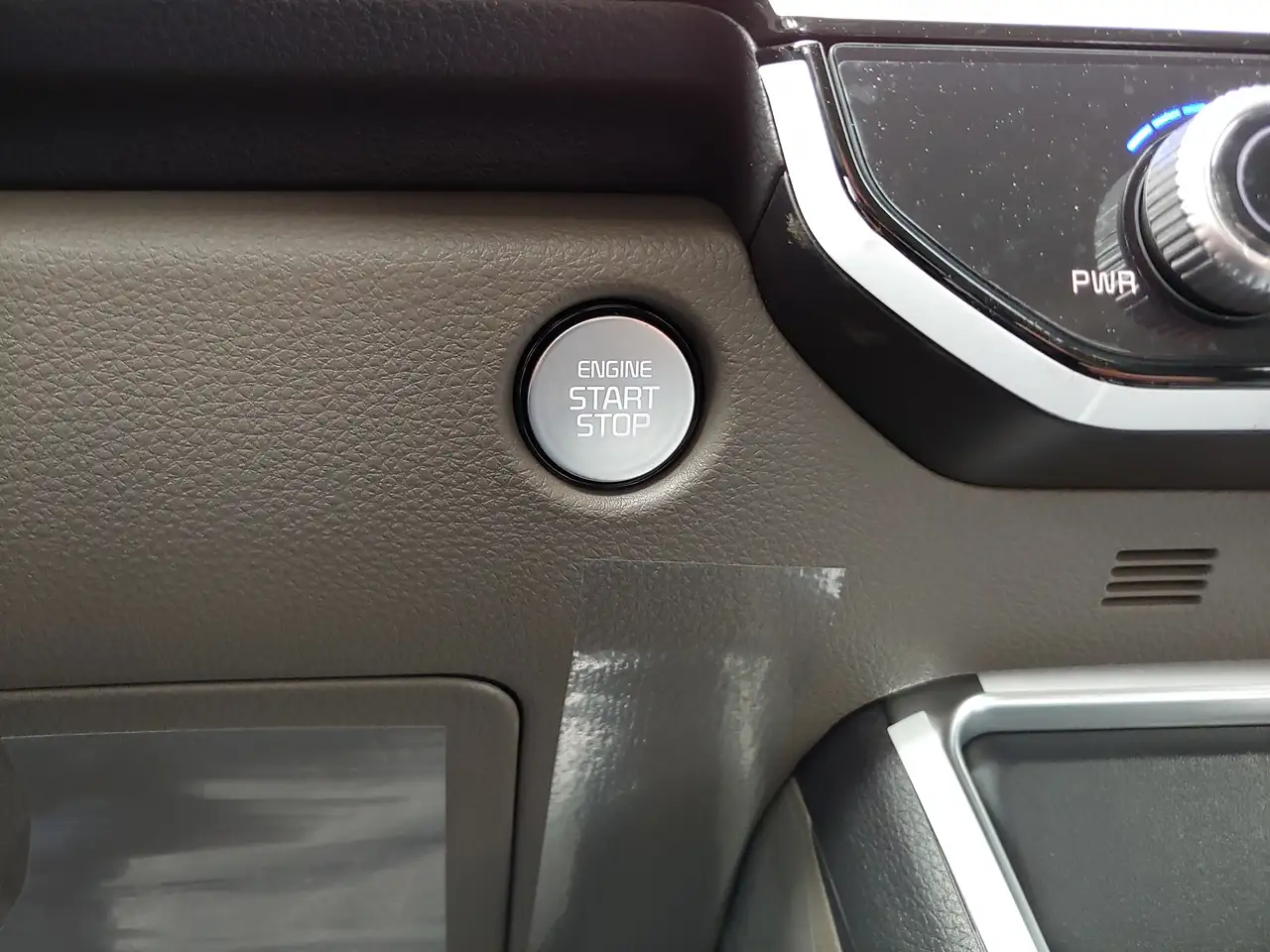 Kia Carnival снимка Kia Carnival