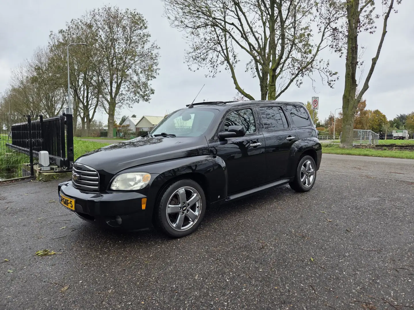 Chevrolet HHR 2.4 LT - AUTOMAAT- PARKEERSENSOREN- 5 DEURS- SCHUI Fekete - 2