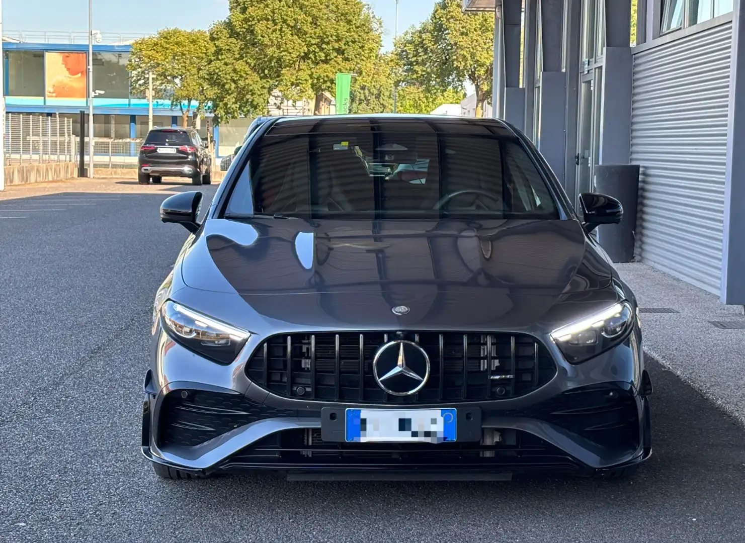 Mercedes-Benz A 35 AMG Line Premium Plus 4matic auto - 2