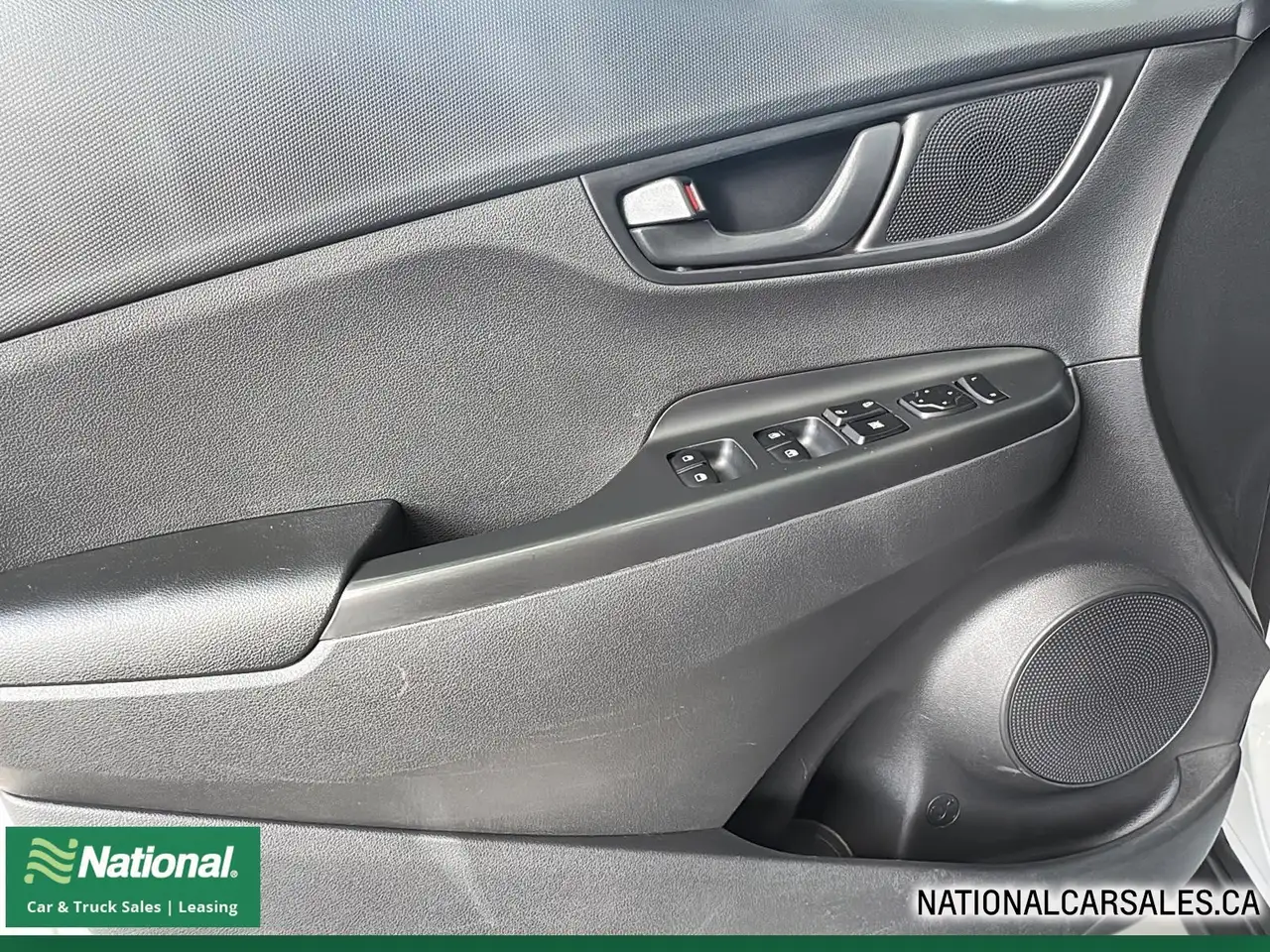 Hyundai KONA photo Hyundai KONA