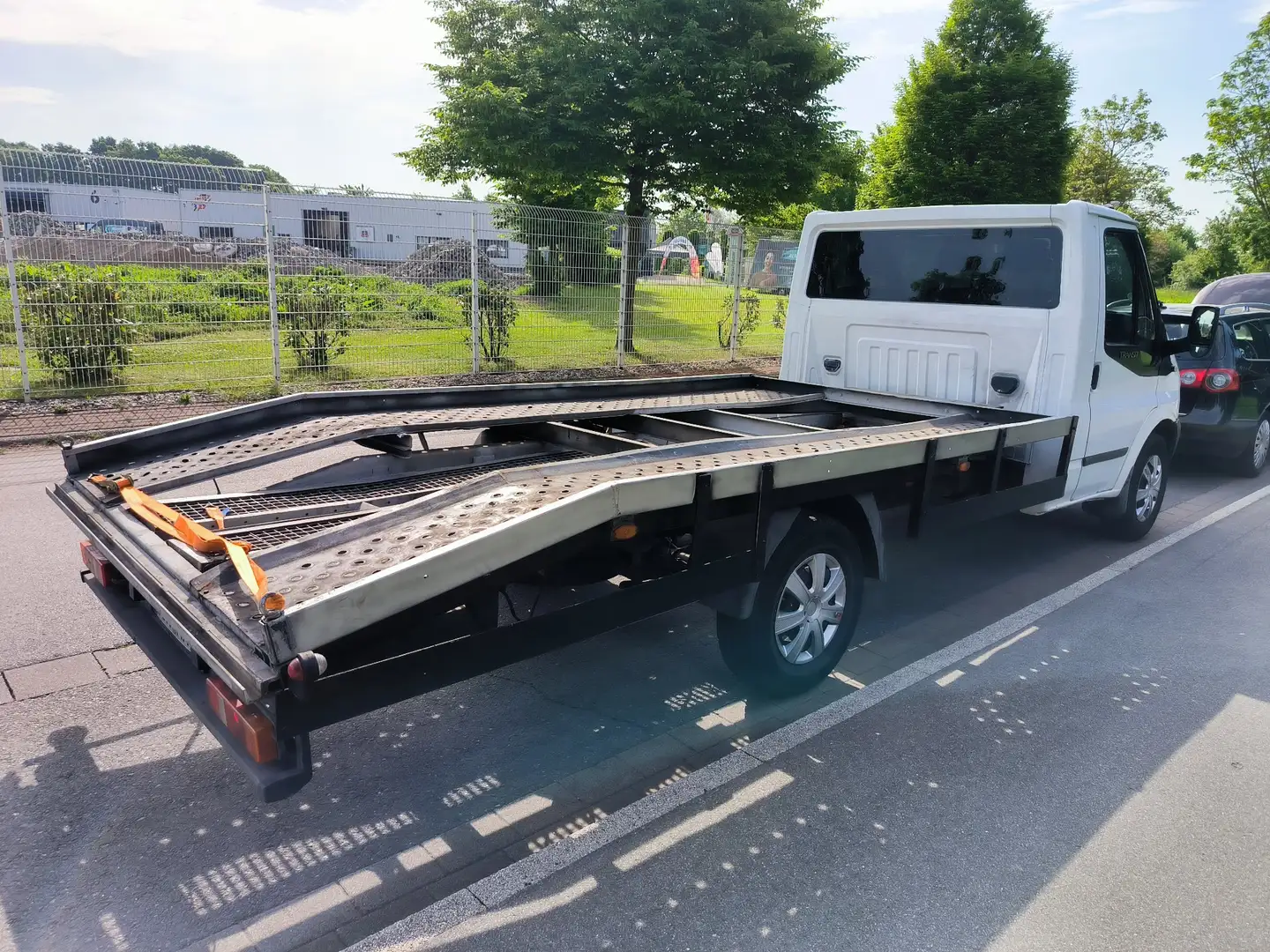 Ford Transit Connect Ford Transit 2.4 Liter Abschleppwagen, Autotranspo Weiß - 2