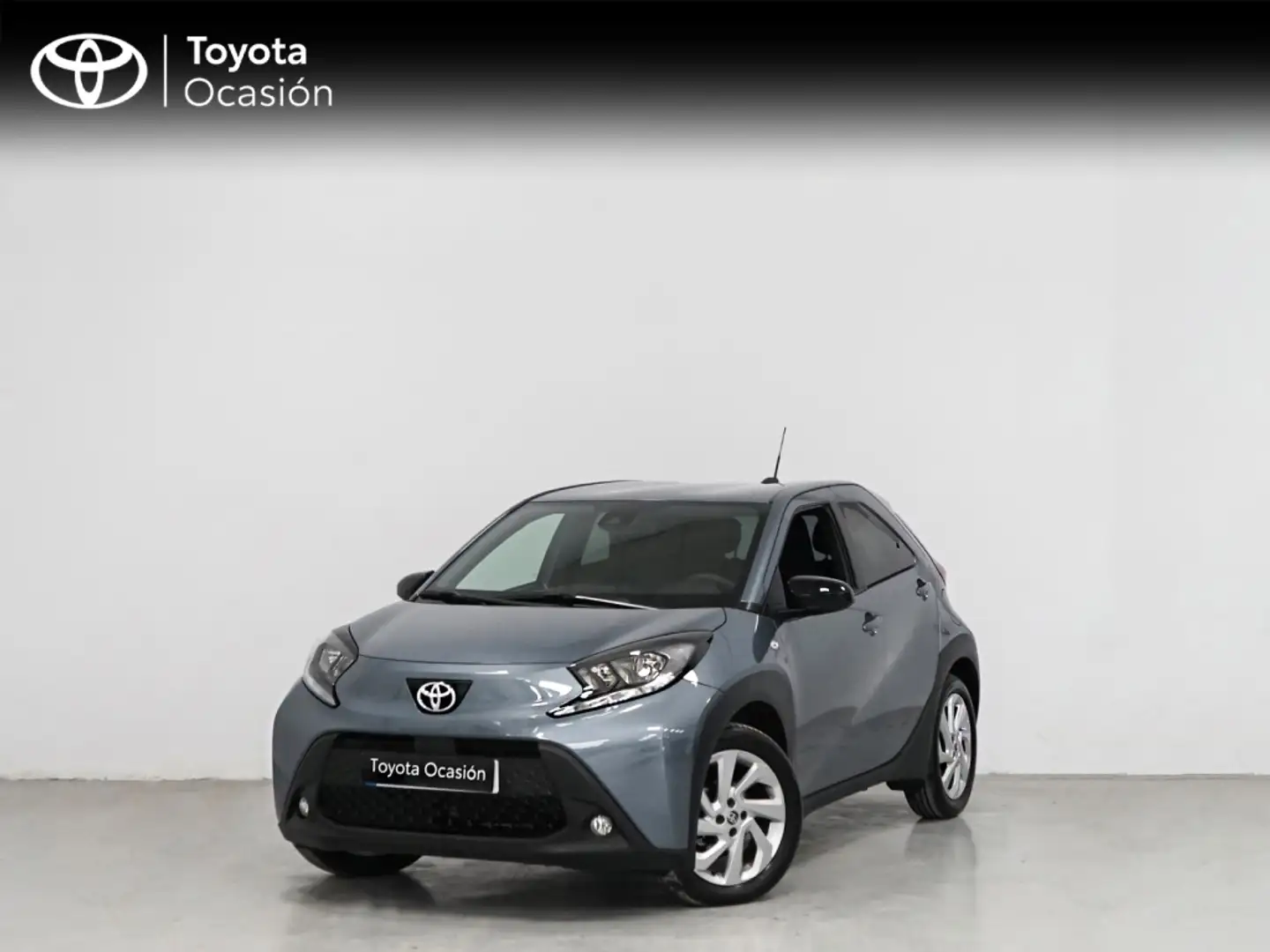 Toyota Aygo Play Gris - 1
