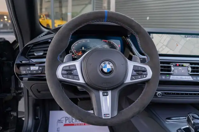 BMW Z4 view 13