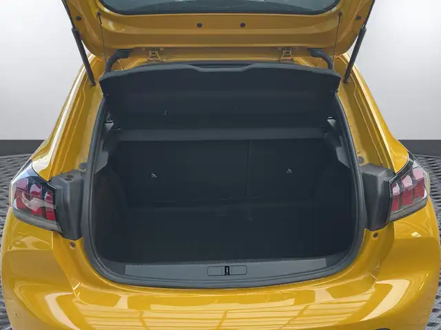 Peugeot 208 view 10