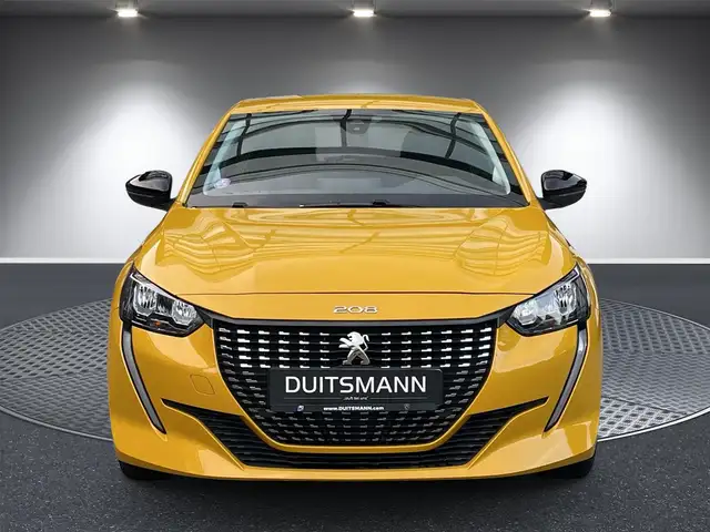 Peugeot 208 view 8