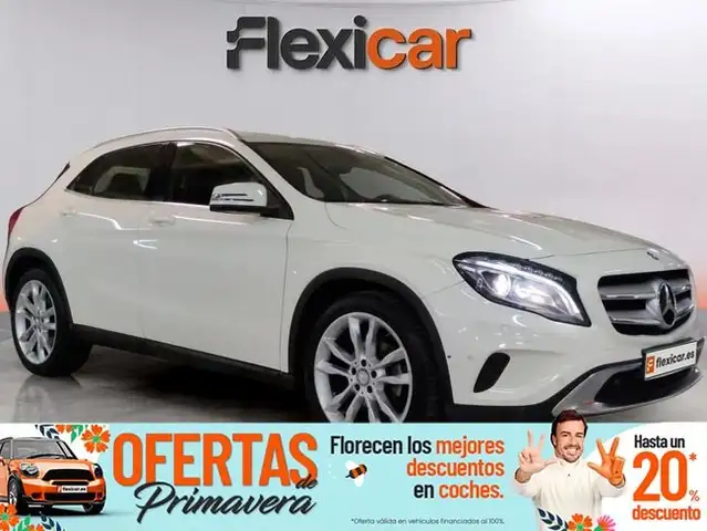 Mercedes-Benz GLA 200 200d Urban 7G-DCT