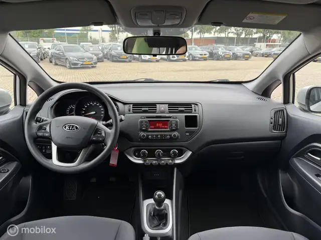 Kia Rio view 2