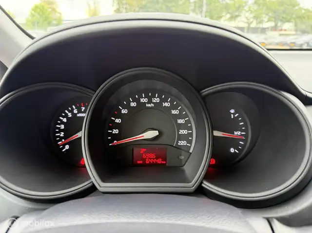 Kia Rio view 15