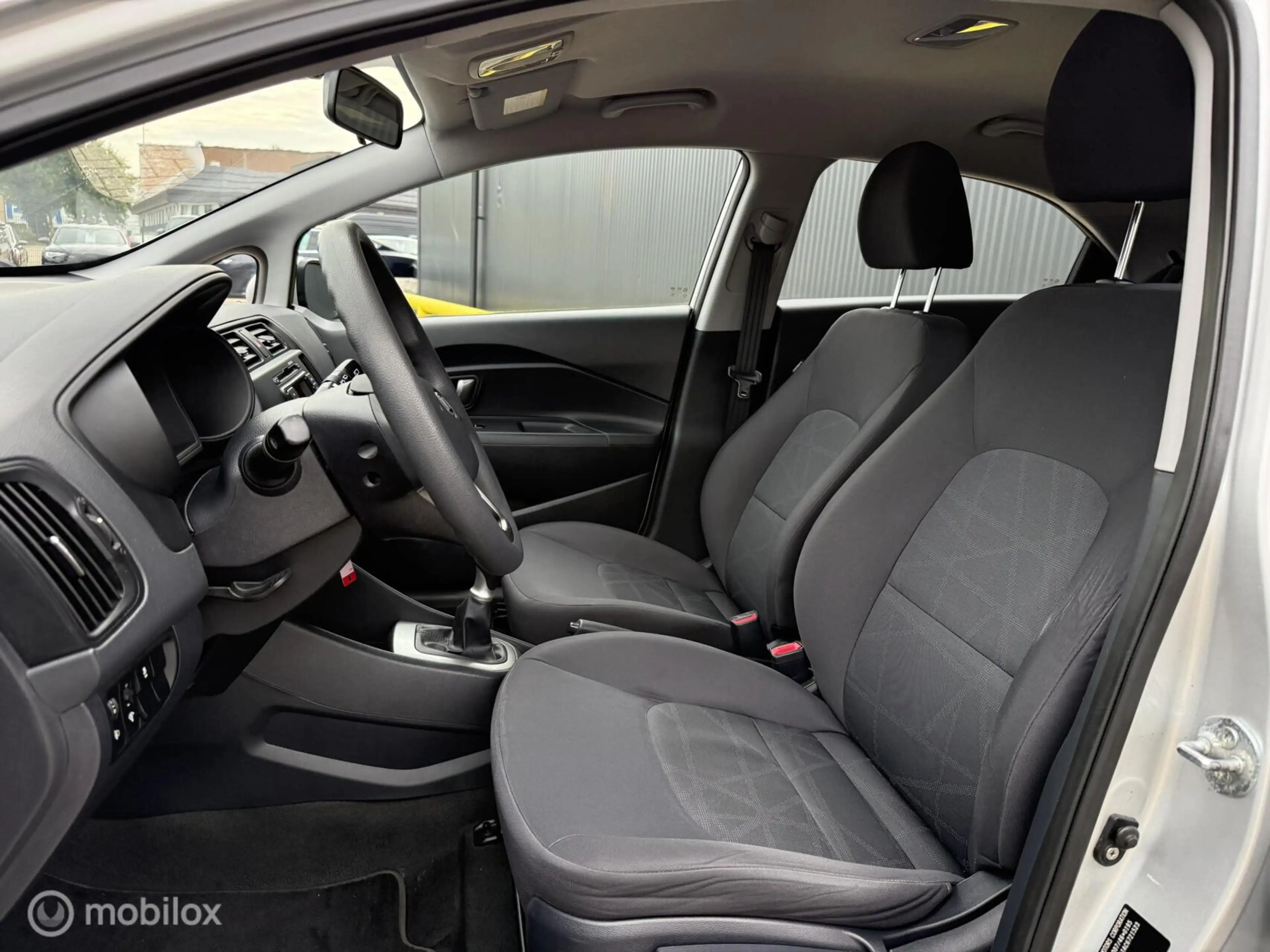 Kia Rio 1.2 CVVT Comfort Pack AIRCO | LM VELGEN — photo 4
