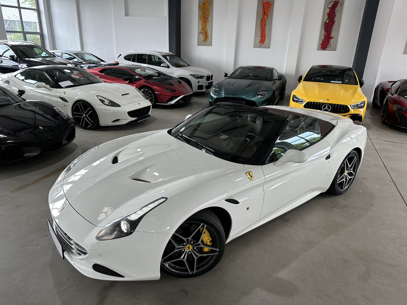 Ferrari California 3.9 V8 — photo 2