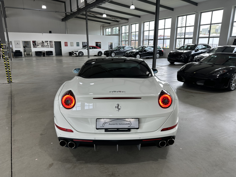 Ferrari California 3.9 V8 — photo 11
