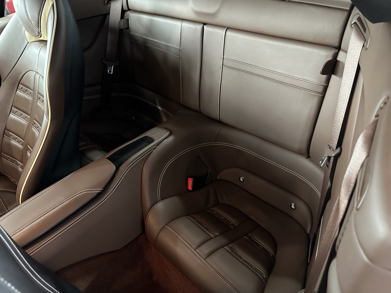 Ferrari California 3.9 V8 — photo 20