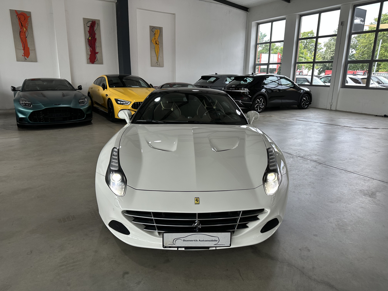 Ferrari California 3.9 V8 — photo 7