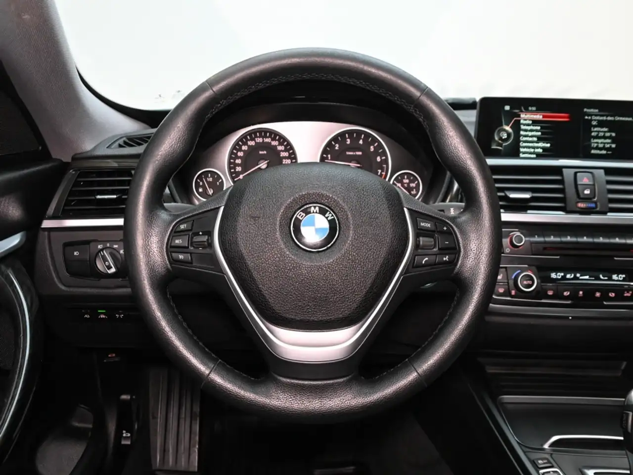 BMW 3 Series fotografie BMW 3 Series