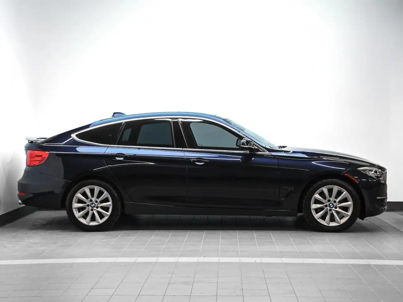 BMW 3 Series fotografie BMW 3 Series