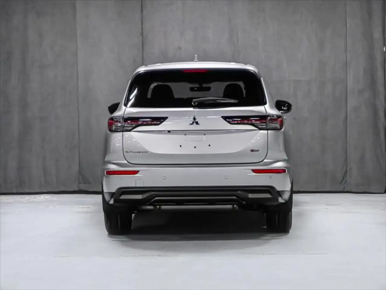 Mitsubishi Outlander снимка Mitsubishi Outlander