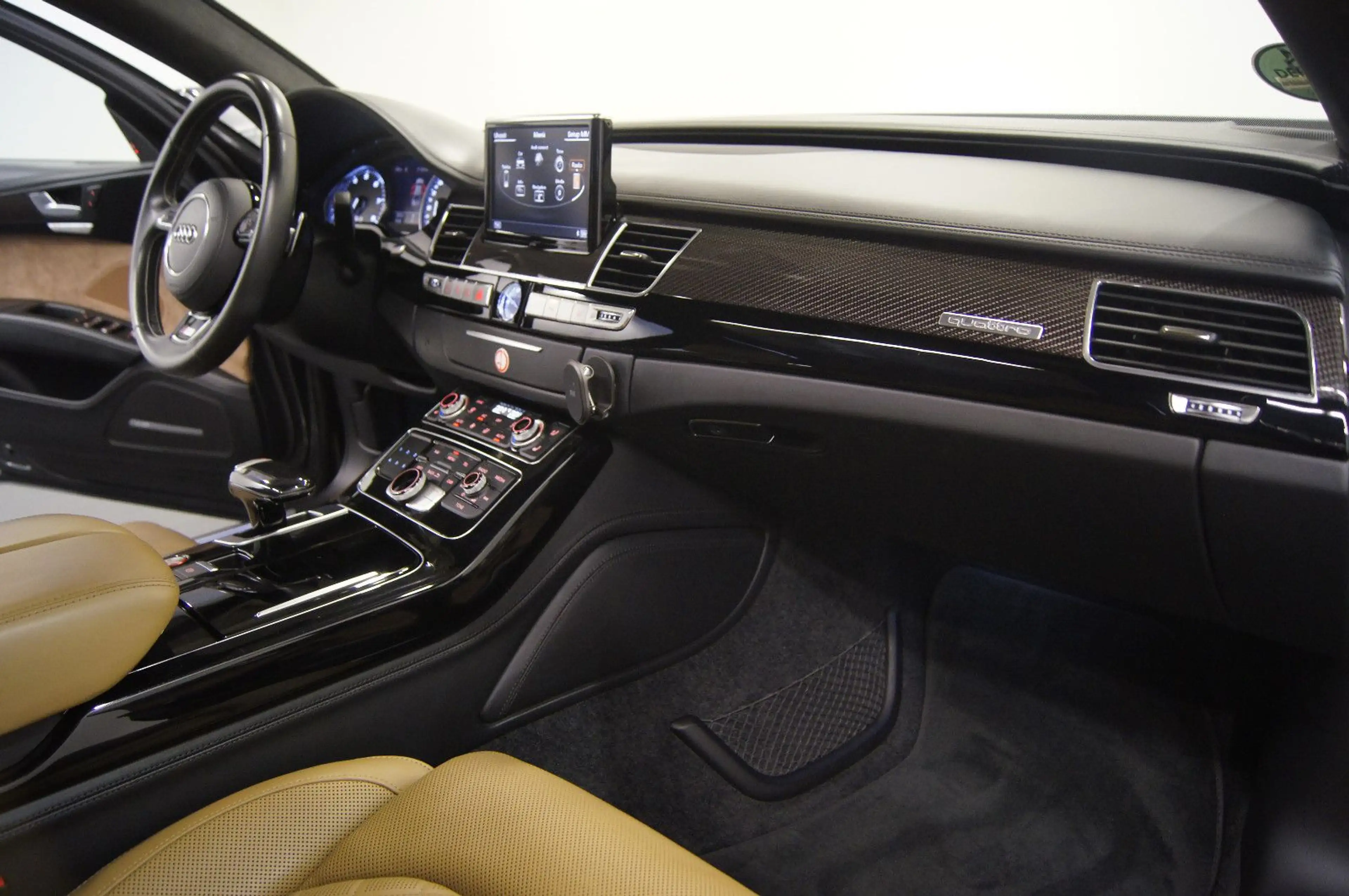 Audi S8 4.0 TFSI quattro plus|STHZG|SITZLUFT|ACC|KERA — photo 14