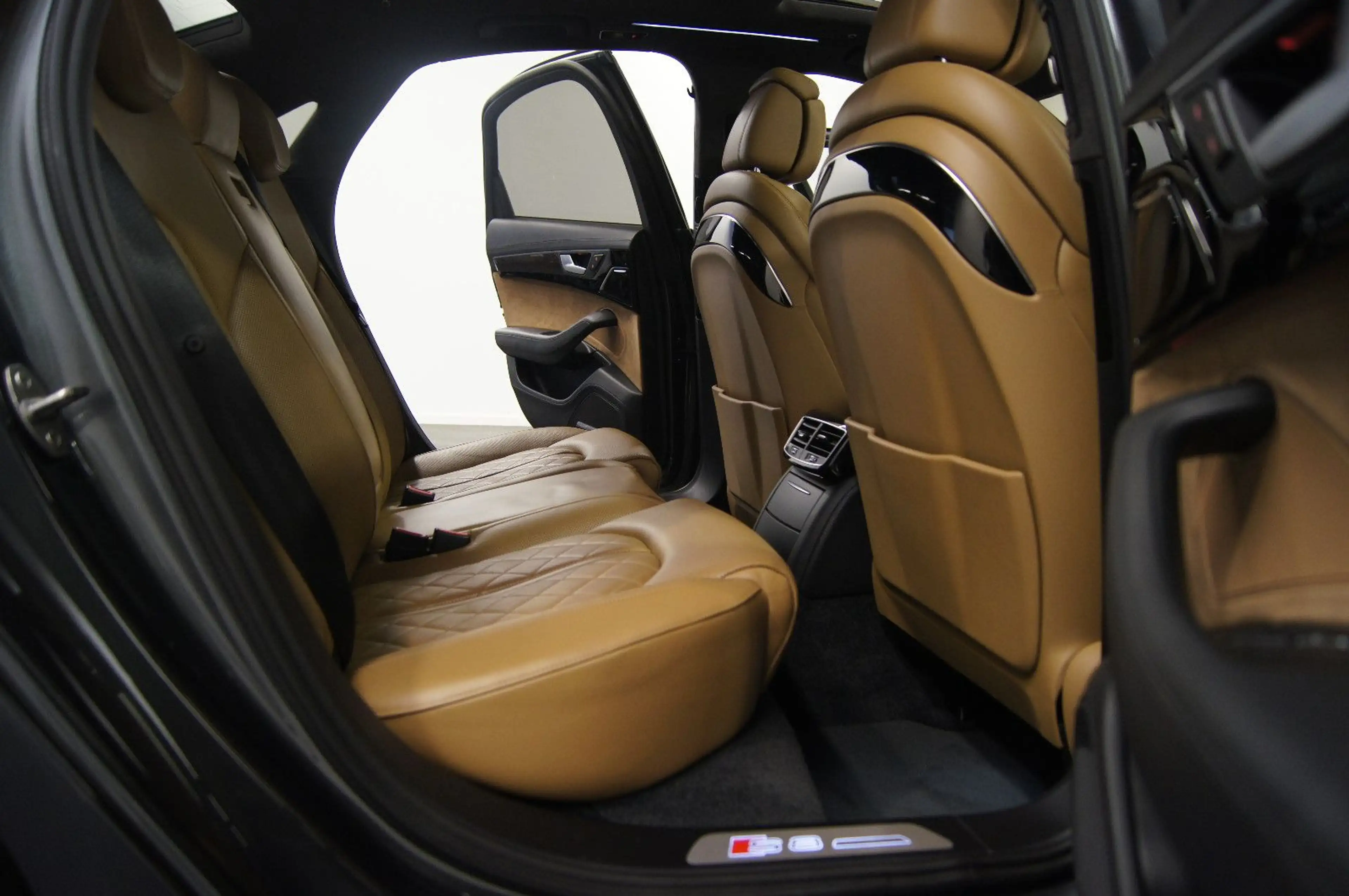 Audi S8 4.0 TFSI quattro plus|STHZG|SITZLUFT|ACC|KERA — photo 12