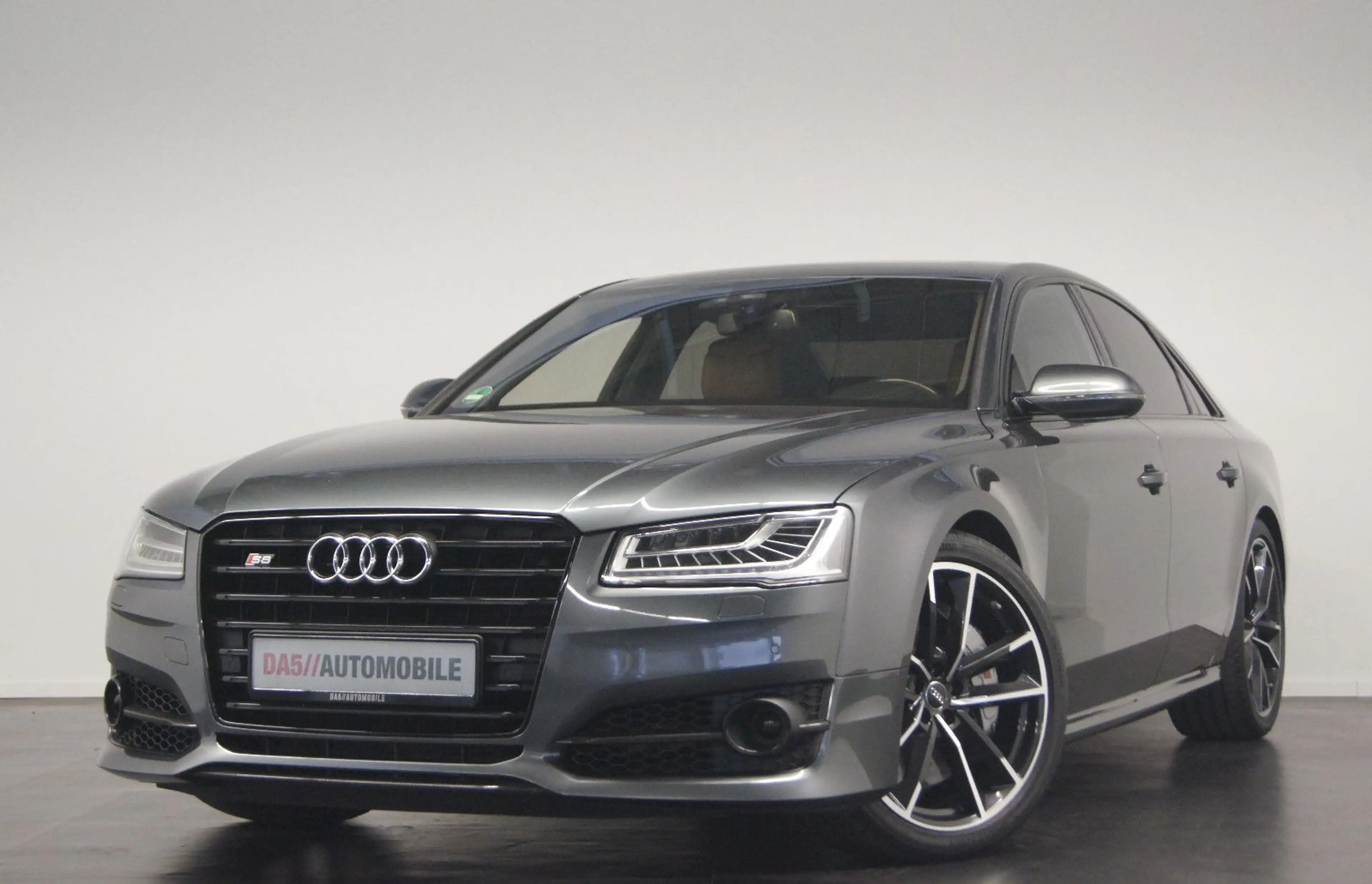 Audi S8 4.0 TFSI quattro plus|STHZG|SITZLUFT|ACC|KERA