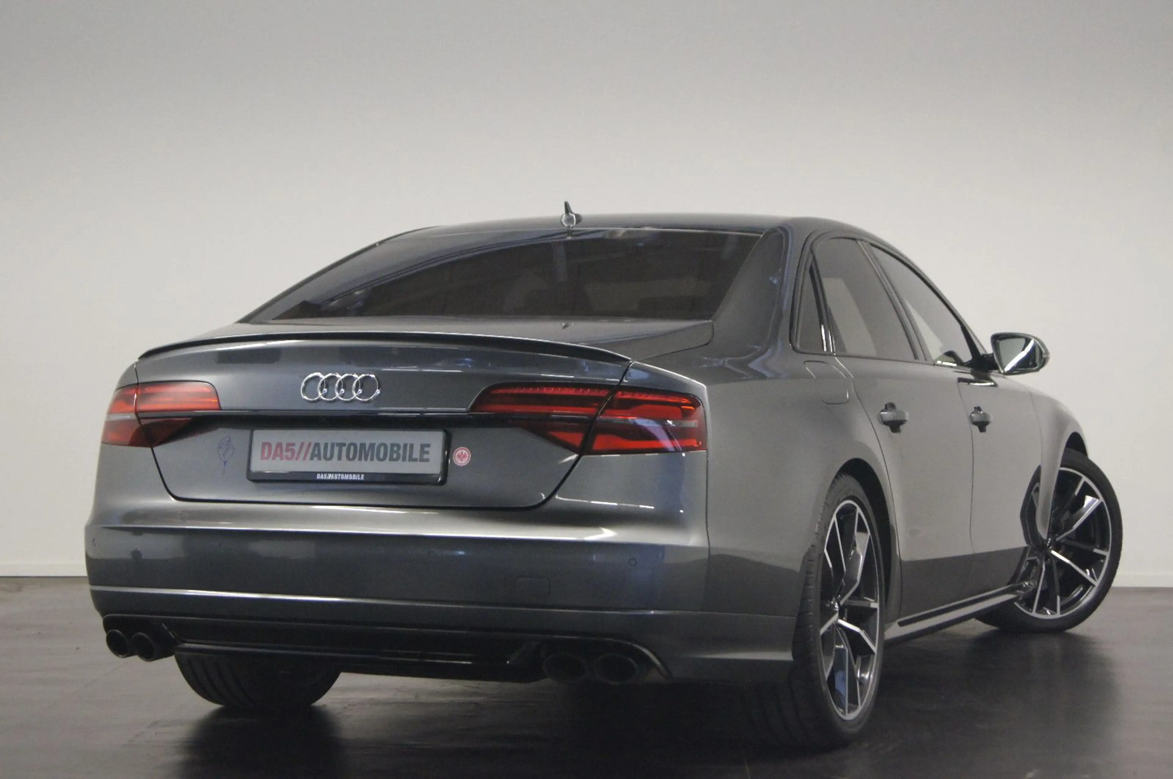 Audi S8 4.0 TFSI quattro plus|STHZG|SITZLUFT|ACC|KERA — photo 11