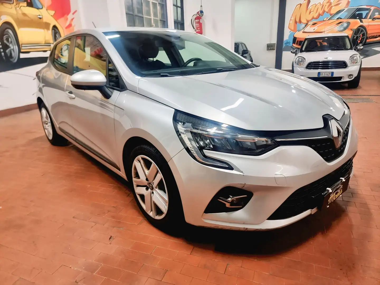 Renault Clio Clio 2022 1.0 tce Business 90cv Argento - 1