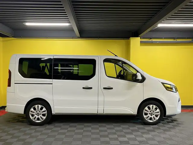 Nissan Primastar view 3