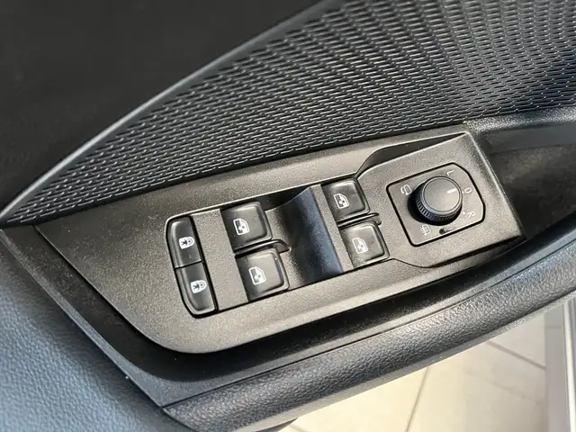 Skoda Octavia view 18