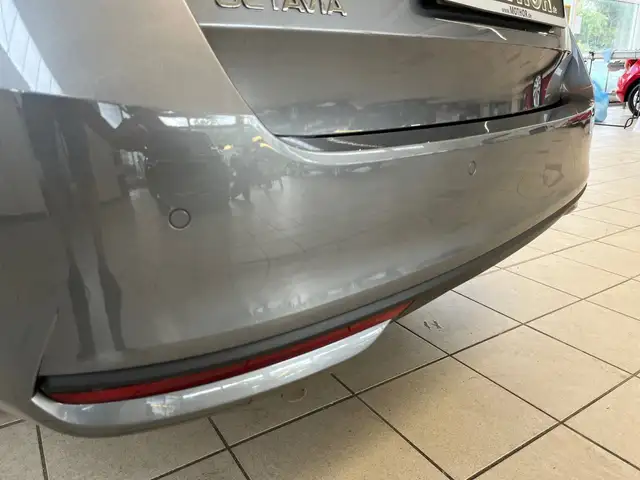 Skoda Octavia view 21