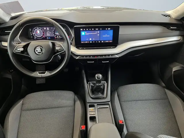 Skoda Octavia view 10