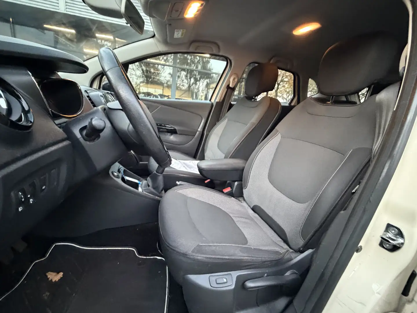Renault Captur 0.9 TCe Dynamique Clima/Cruise/Navi/Camera/LM-Velg Wit - 2