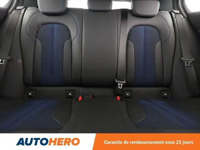 BMW 1 Series view 15