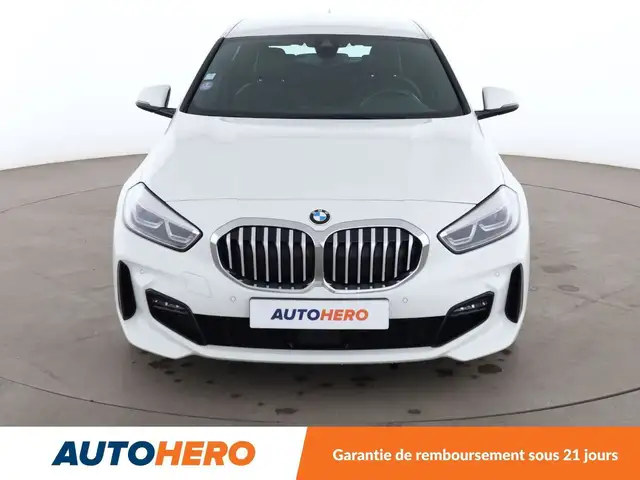 BMW 1 Series view 9