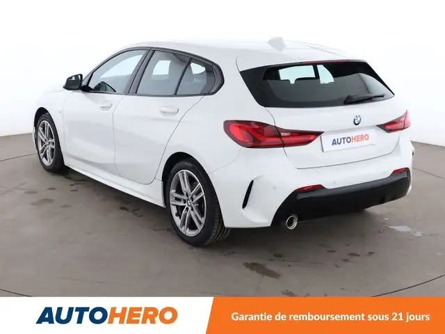 BMW 1 Series view 4