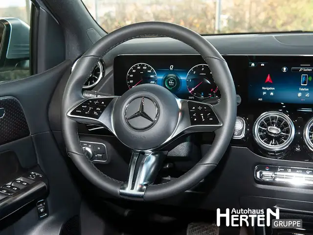 Mercedes-Benz B-Class view 7