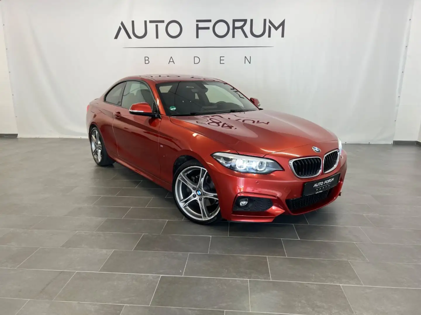 BMW 220 Coupe 220i M Sport*LED*SHZ*Facelift Portocaliu - 1