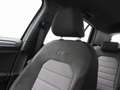 Volkswagen Golf 1.4 TSi 125 Pk R-Line | LED | Cruise Control | Car Zwart - thumbnail 27