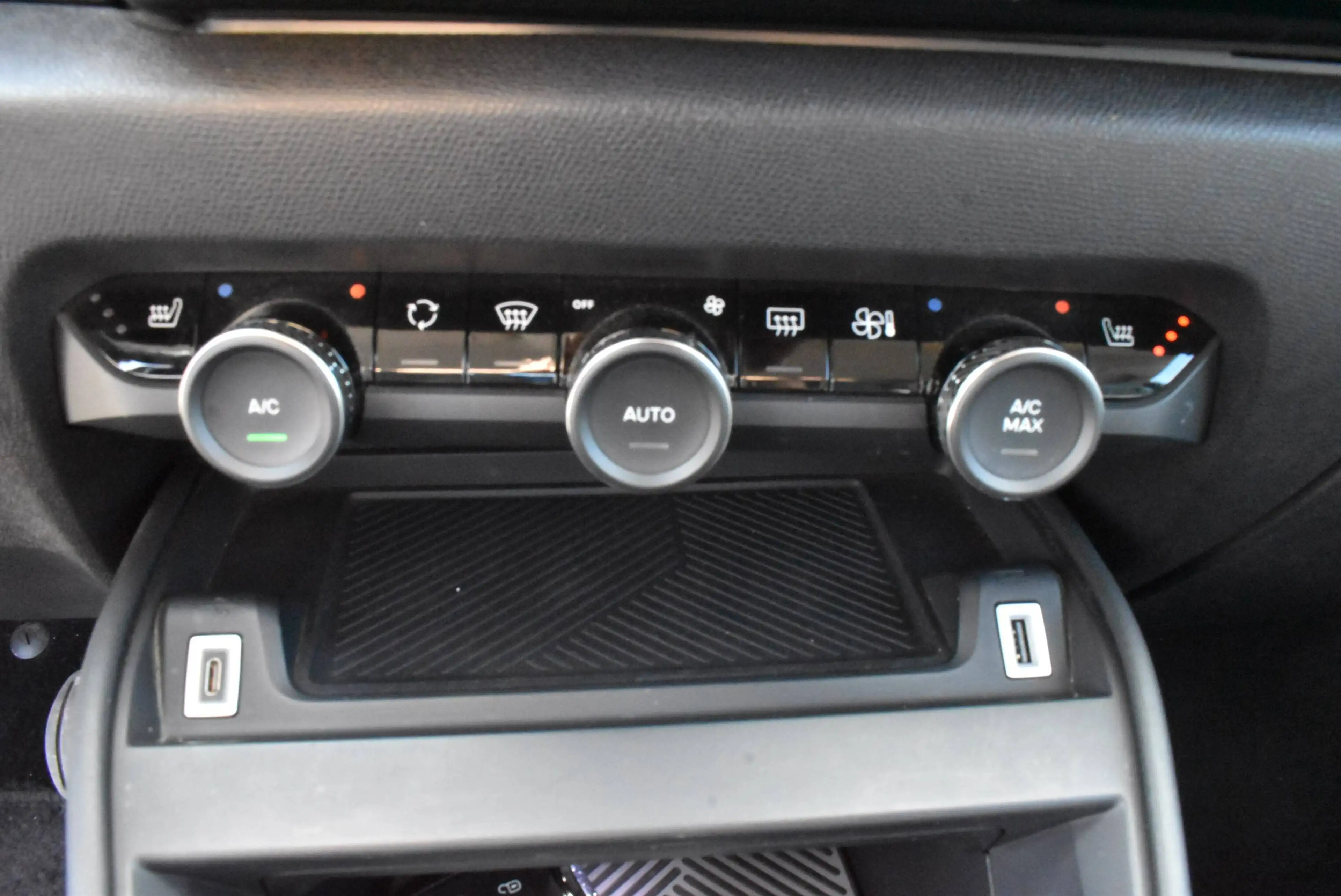 Citroen C4 1.2i  Shine Pack Airco/Full Led/CarPlay***12M GARANTIE*** — photo 9