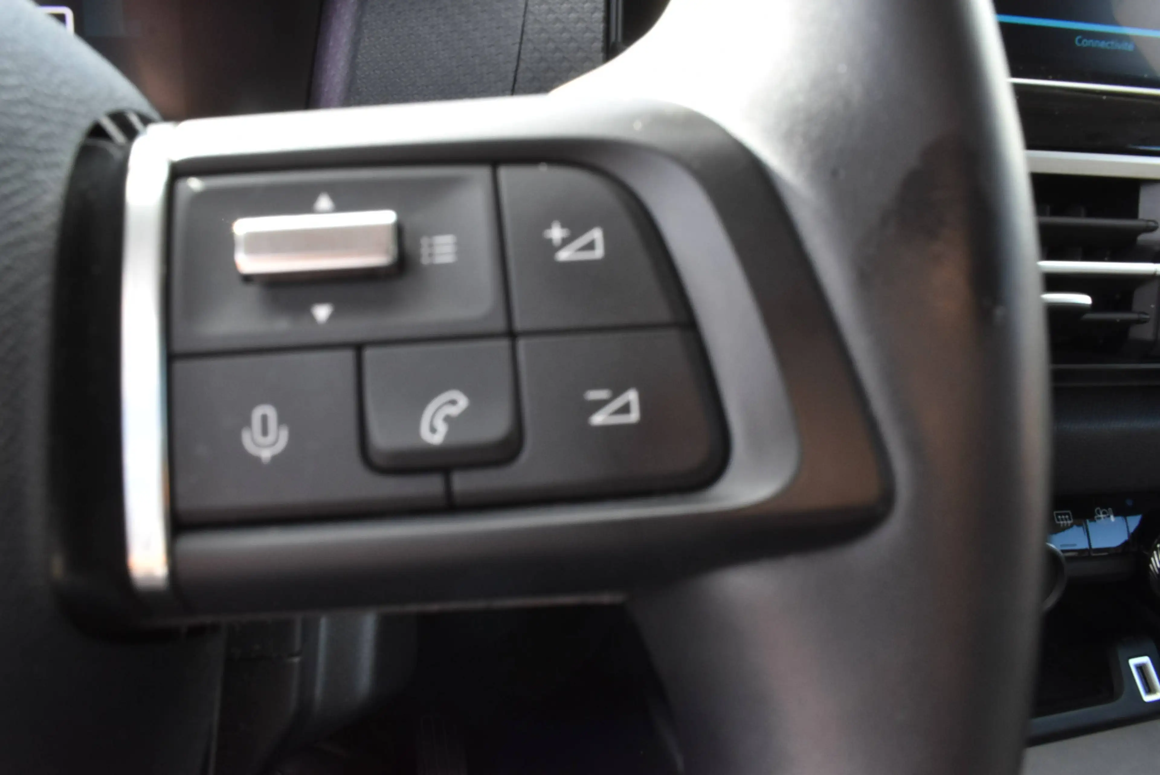 Citroen C4 1.2i  Shine Pack Airco/Full Led/CarPlay***12M GARANTIE*** — photo 15