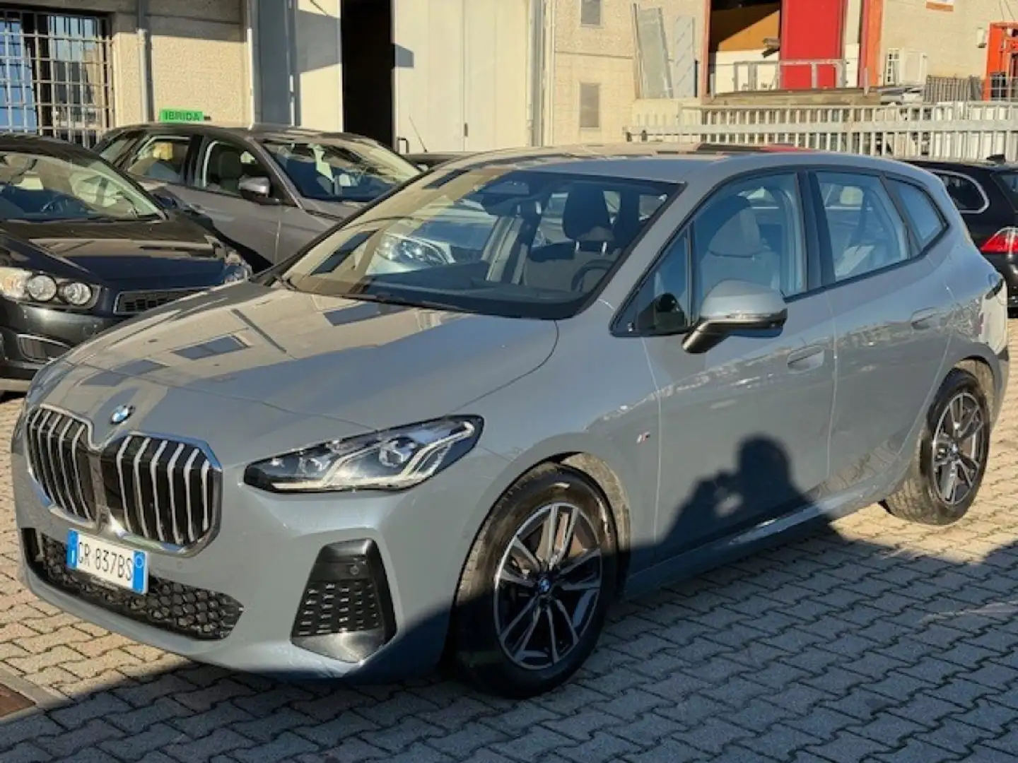 BMW 220 i 48V Active Tourer Msport Grigio - 2