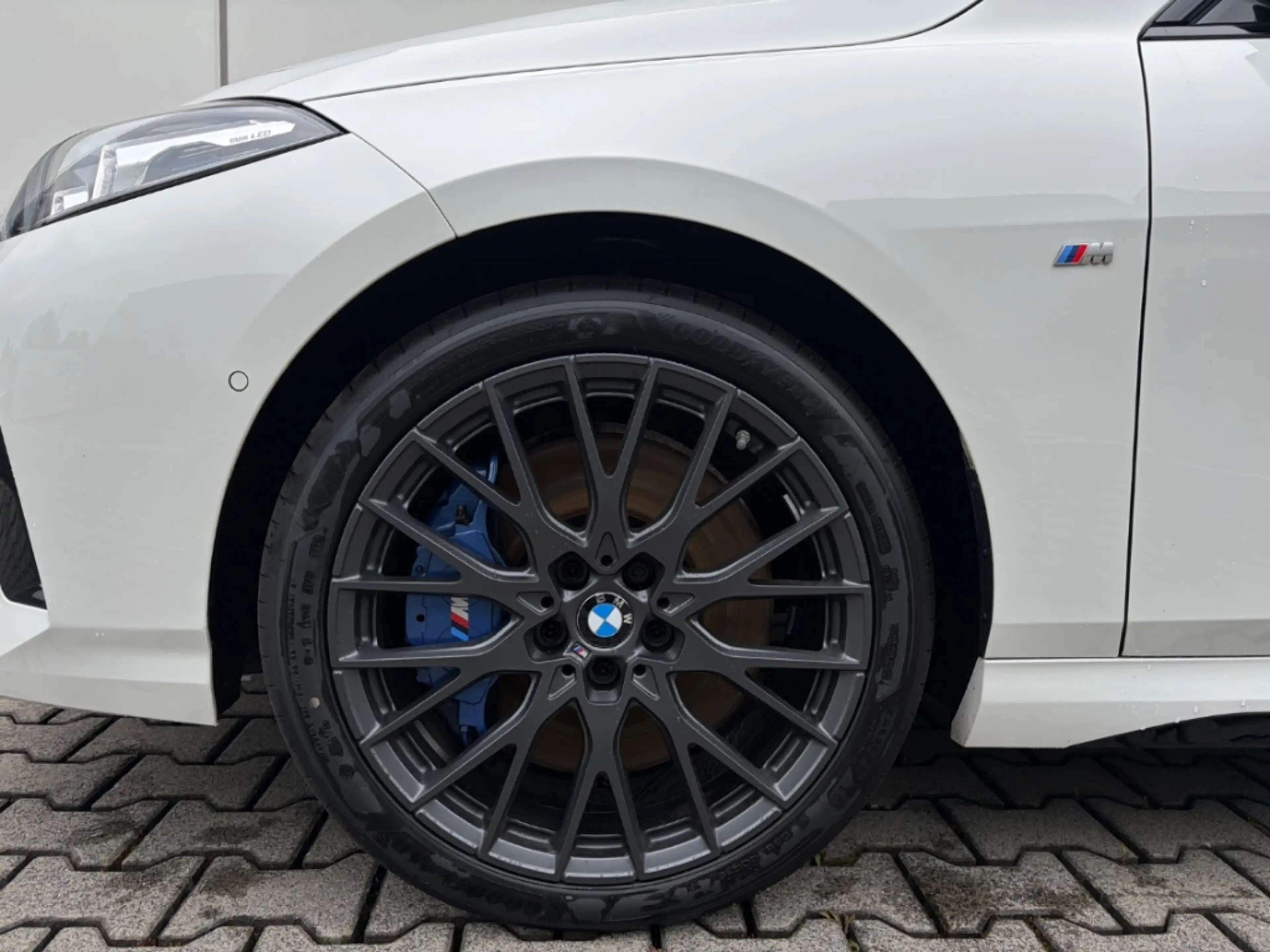 BMW 235 A xDrive Gran Coupe HUD AD AHK-abnehmbar AHK Navi — photo 13