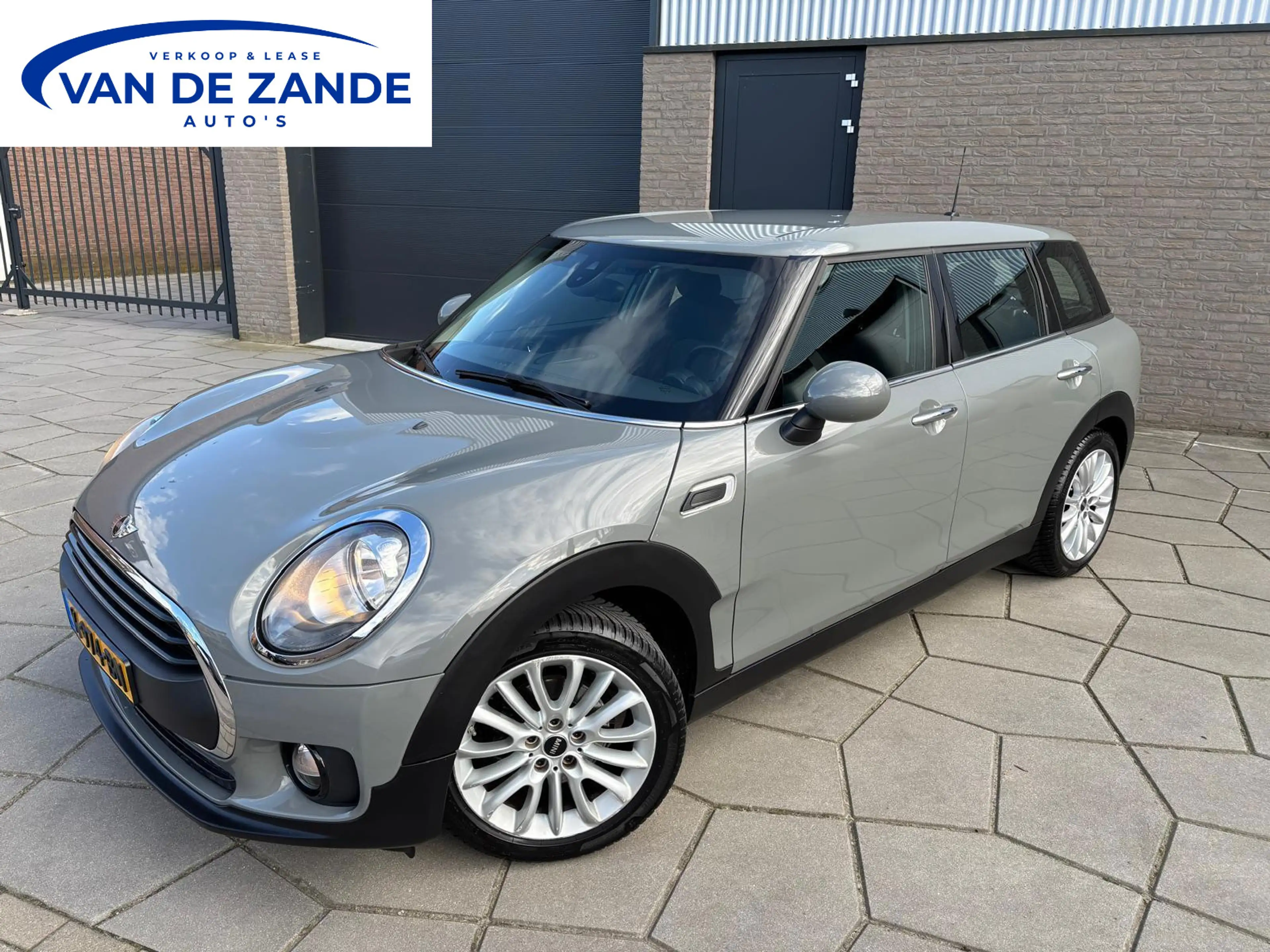 MINI One Clubman 1.5 Pepper Business|Start/Stop |Parkeerassistent|A